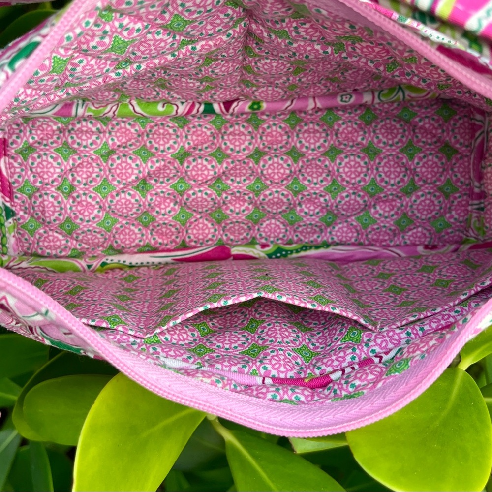 Vera Bradley Pinwheel Pink Small Libby Cargo Hobo Crossbody Bag Purse Pockets - Picture 12 of 16